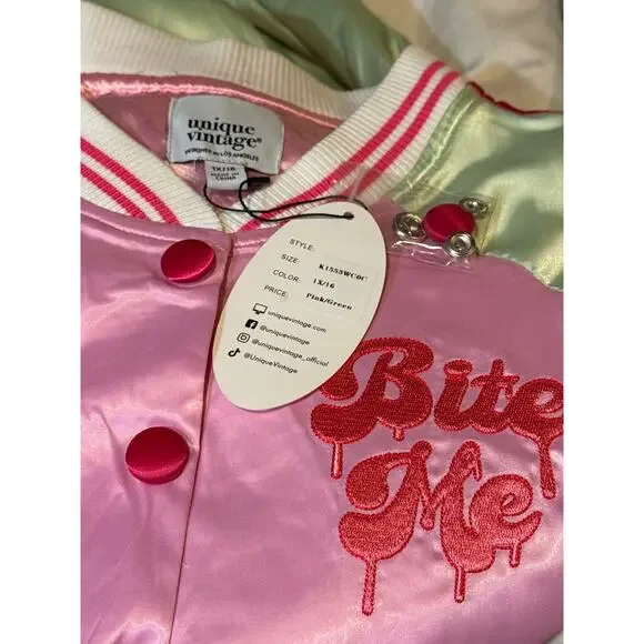 Unique Vintage Pink Green Bite Me Satin Bomber Jacket 1X 16 NWT - Picture 4 of 6